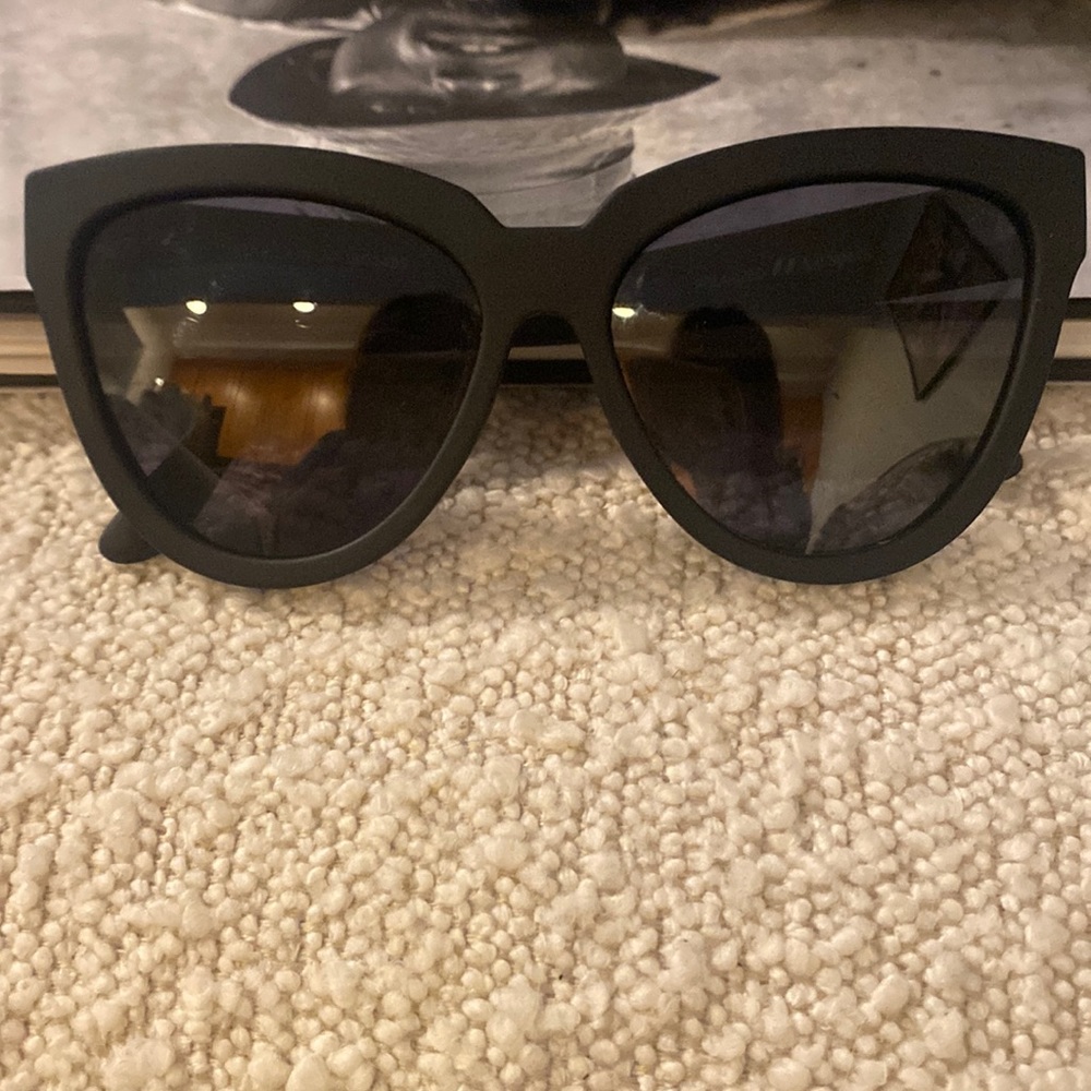 Le Specs cat eye liar lair polarized
